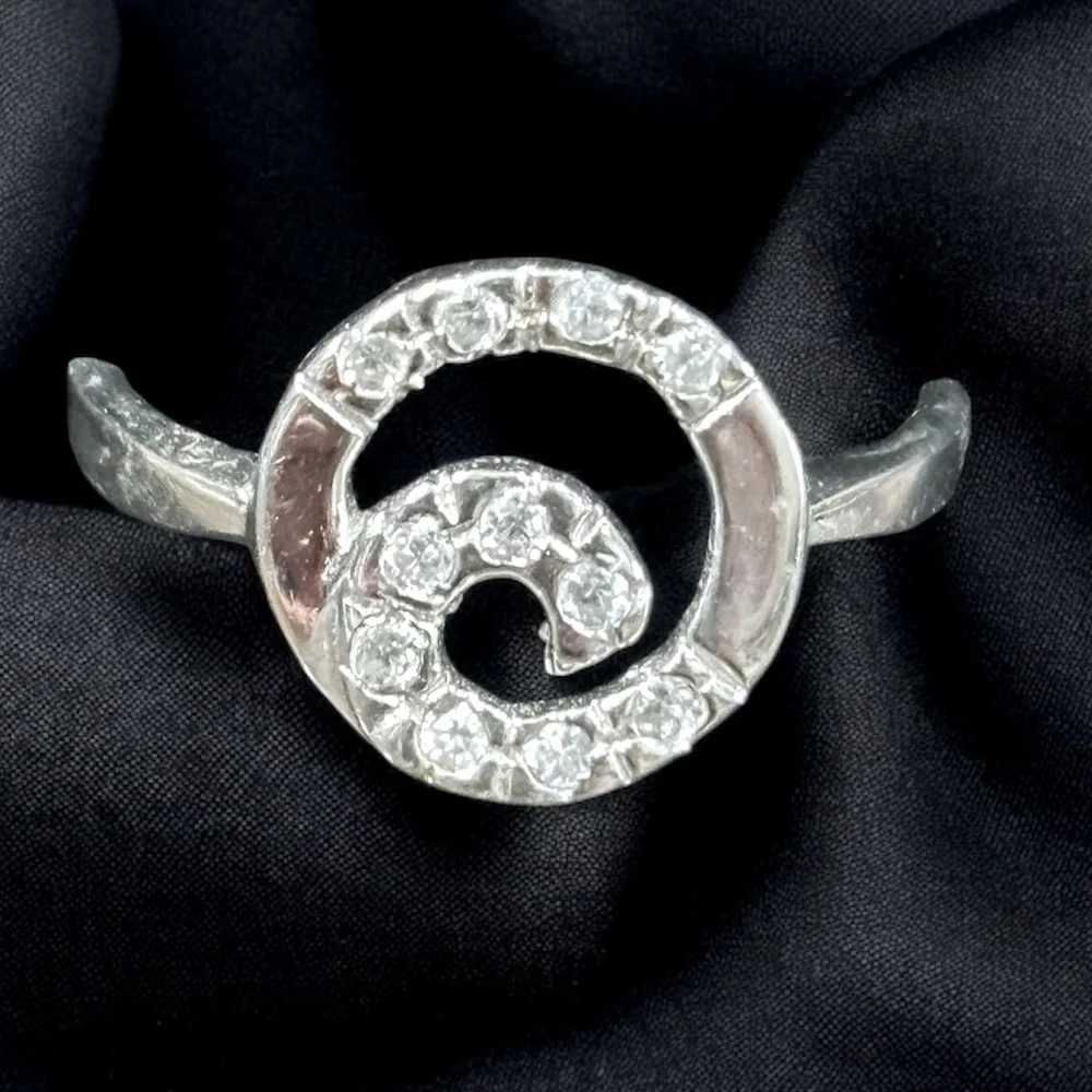 Elegant 925 Silver Swirl CZ Ring. Sz. 7